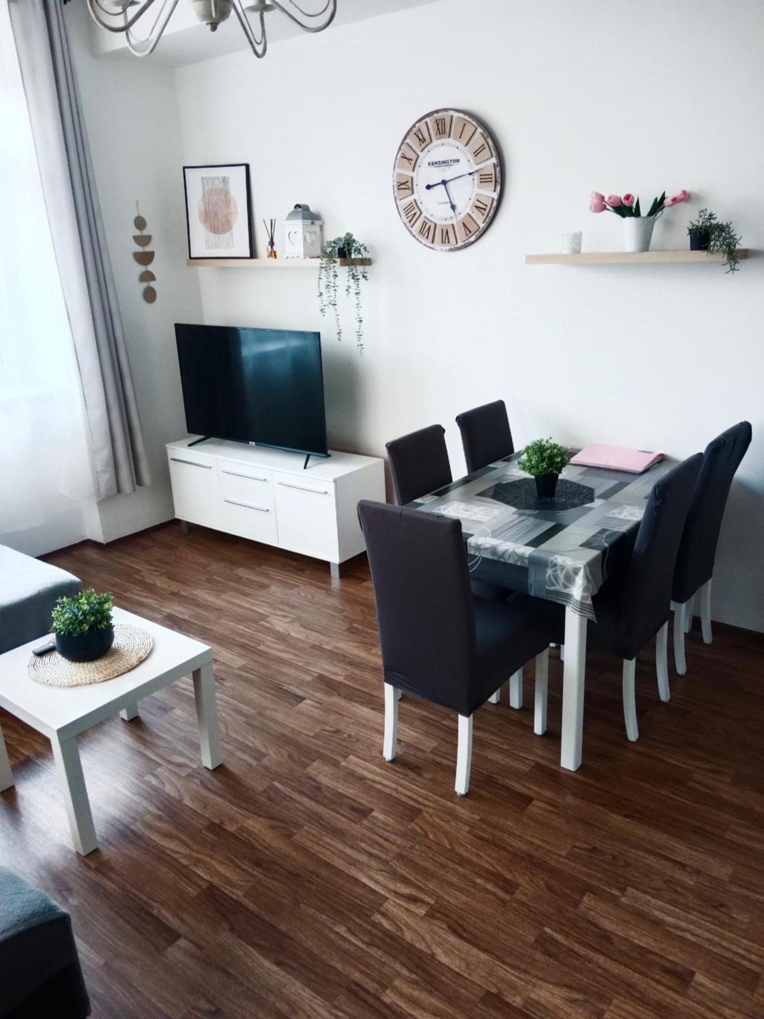 Apartman U Fontany Подебрады Экстерьер фото