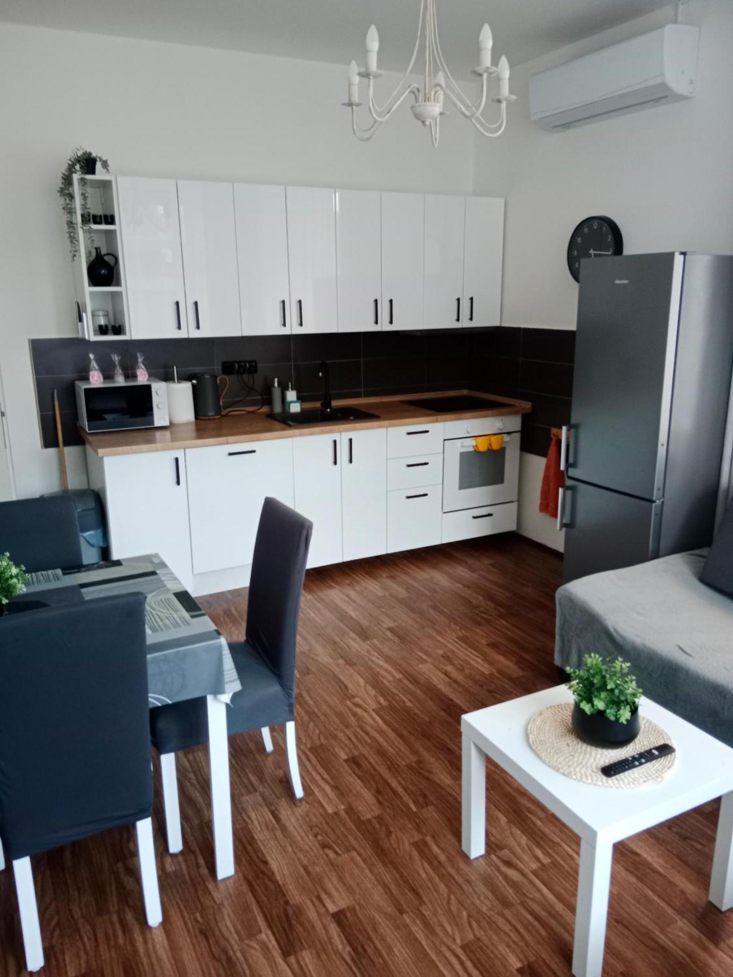 Apartman U Fontany Подебрады Экстерьер фото